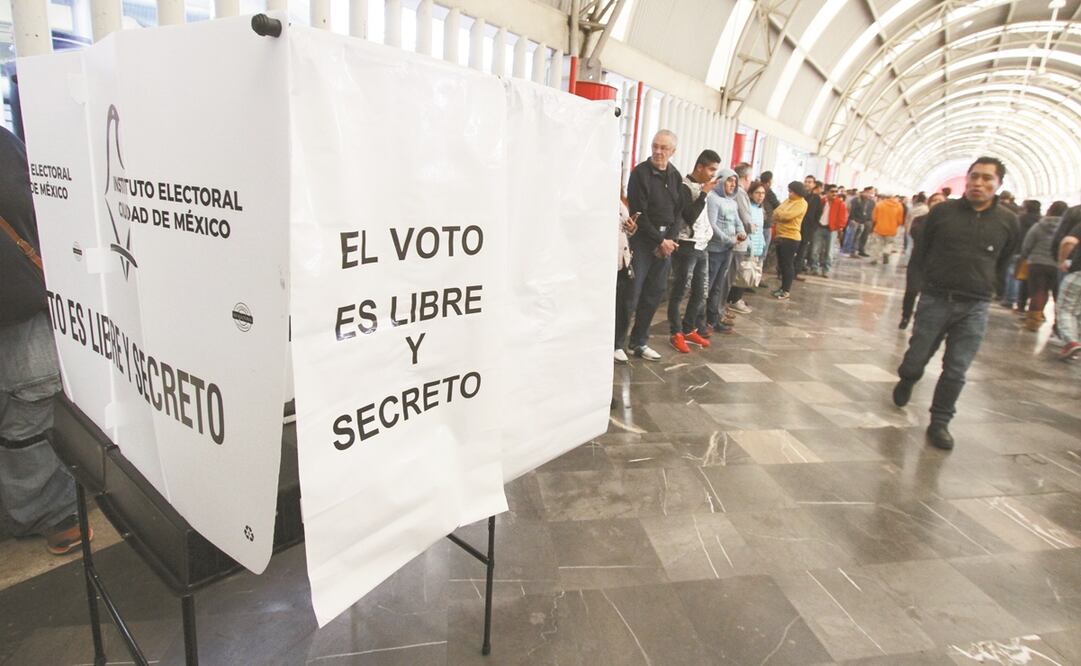 Uno de los objetivos del gobierno, indica el decreto del Presidente, ha sido respetar el estado democrático y la libertad de elección de los ciudadanos, así como el rechazo al fraude electoral. Foto: ARCHIVO EL UNIVERSAL