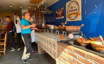 Restaurante en Toluca regala comida a afectados por contingencia de Covid-19