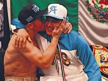 Eddy Reynoso y el tatuaje que tiene del Canelo Álvarez; explica por qué se lo hizo