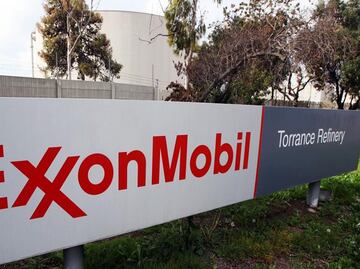 ExxonMobil y Chevron reportan resultados a la baja en segundo trimestre; se ven impactados por los precios del crudo