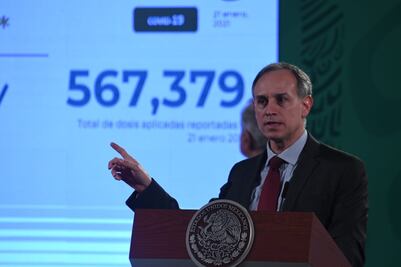 Aplican 567 mil 379 vacunas; sólo hay 34 reacciones graves