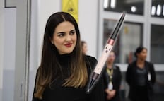 ¿Qué es “la Dyson” con la que Andrea Chávez se peina cada día para ir al Senado y cuánto cuesta?