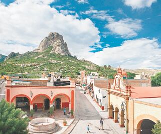 Impulsa UNAM geoparque en Peña de Bernal