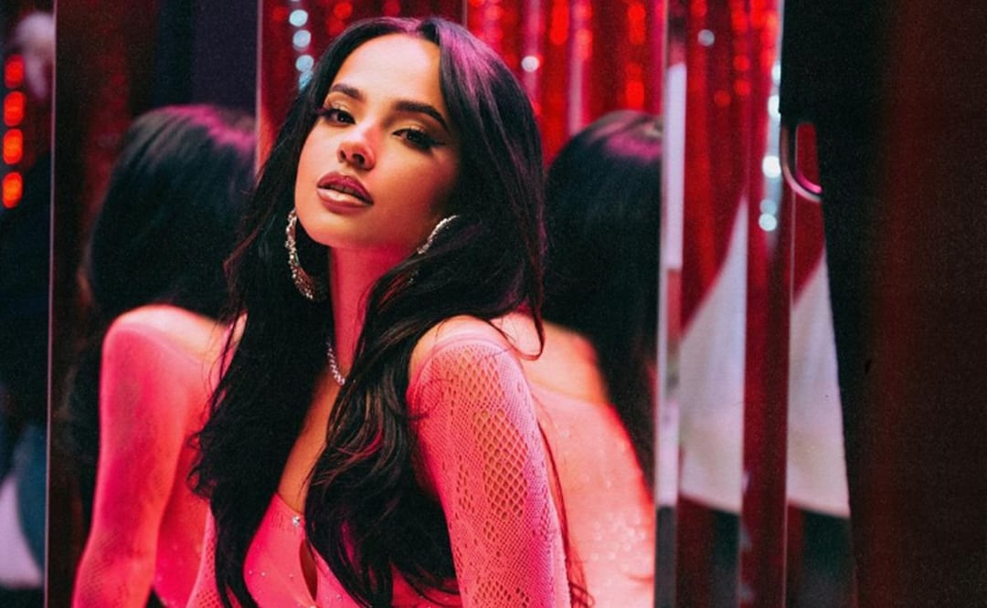 Becky G no quiere dejar ir los corridos tumbados y estrena colaboración con Gabito Ballesteros. / Foto: Instagram Becky G