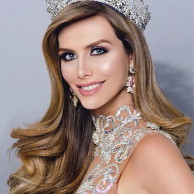 Ángela Ponce se coronó Miss España y representará a ese país en Miss Universo. FOTO: ARCHIVO EL UNIVERSAL