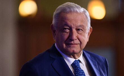 “No hay títeres con poder”: AMLO sale en defensa de Sheinbaum, tras reto de Xóchitl Gálvez