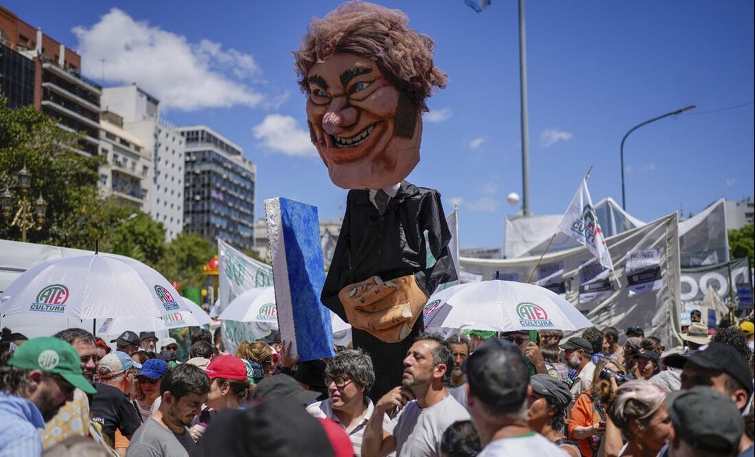 Protestas en Buenos Aires contra las reformas de Javier Milei. Foto: AP