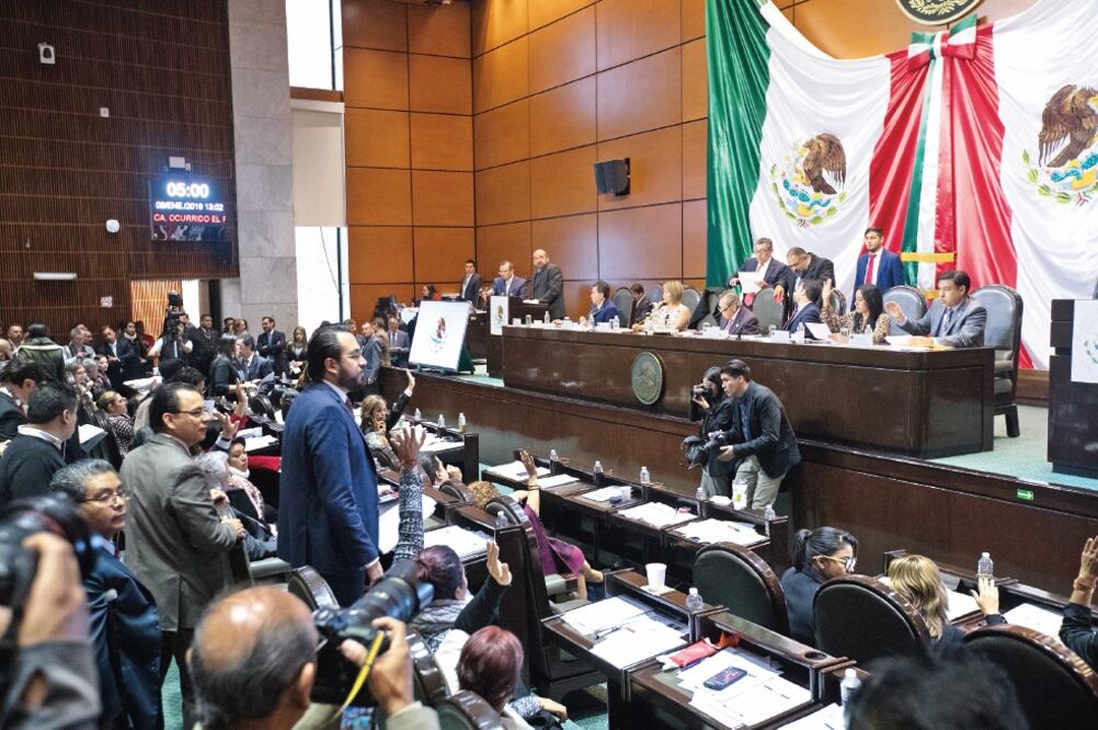 Algunos de los temas en los que los grupos parlamentarios en su conjunto concuerdan es en hacer los nombramientos pendientes como el del Inai y de la Comisión Reguladora Energética, entre otros. (ARCHIVO EL UNIVERSAL)