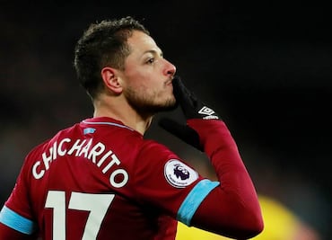 A 'Chicharito' le sale novia monegasca