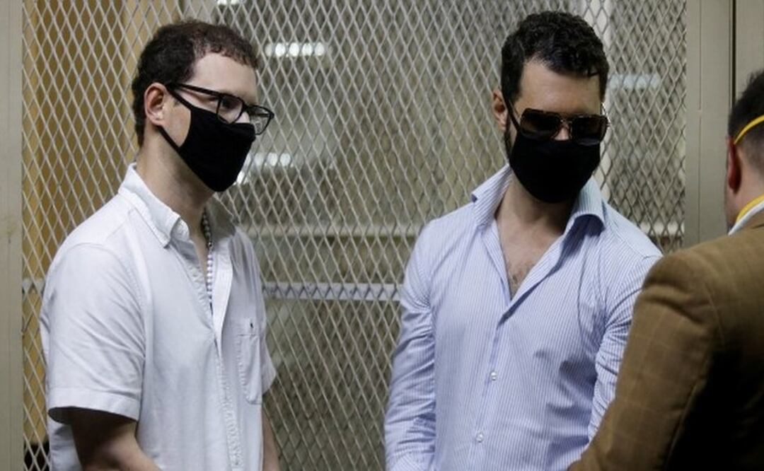 Ricardo Alberto (izq) y Luis Enrique Martinelli Linares dijeron que manejaron sobornos para su padre, Ricardo Martinelli.