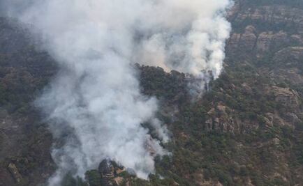 Tepoztlán: Pacchiano y Graco sobrevuelan incendio