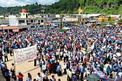 Marchan contra regreso de María Sánchez 