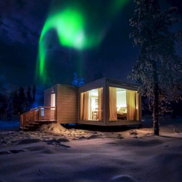 7 hoteles transparentes para admirar auroras boreales