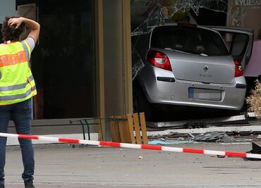 Auto embiste a varias personas en centro de Berlín: reportan un muerto y 8 heridos