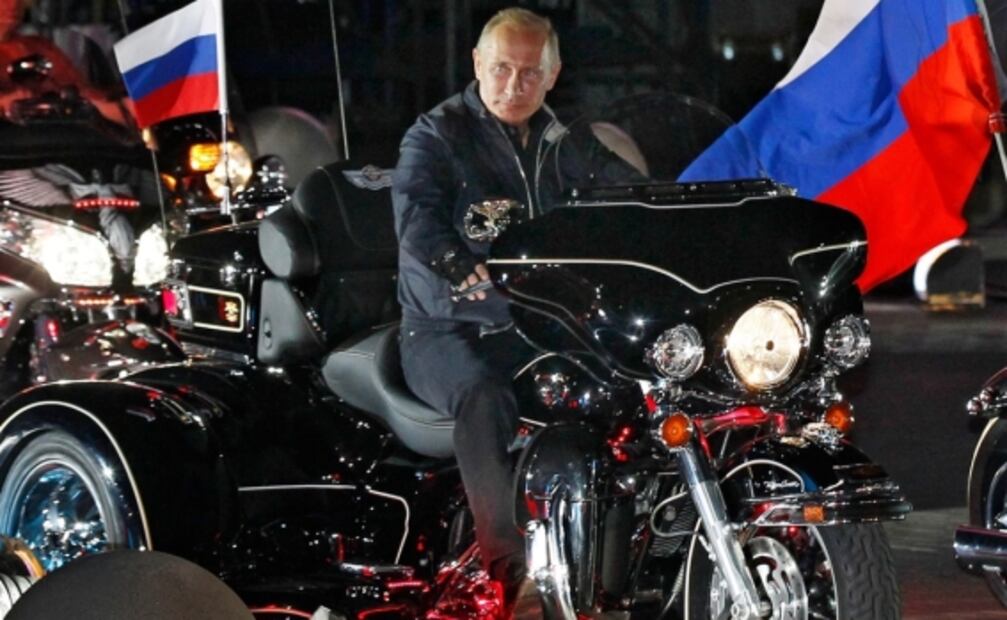 Vladimir Putin: machismo, sexualidad y la infancia sin amor, las claves del hombre fuerte de Rusia