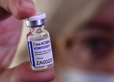 Nuevas reglas de viaje de EU cierran la puerta a viajeros completamente vacunados con Sputnik V