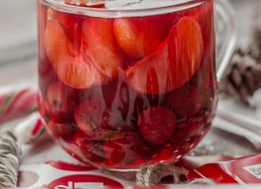 Así puedes preparar ponche con vino tinto