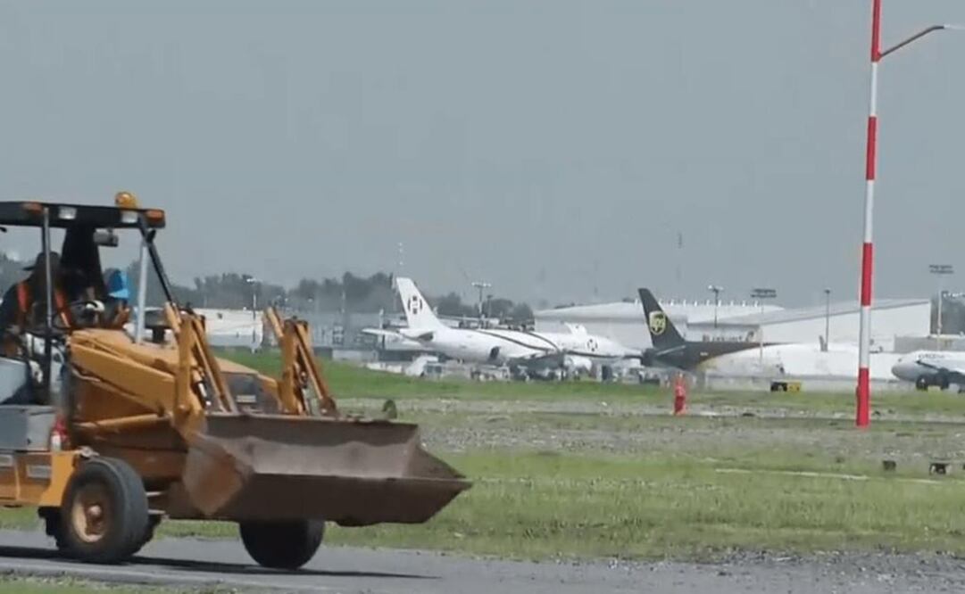 El avión de AeroUnión tuvo un problema en sus llantas