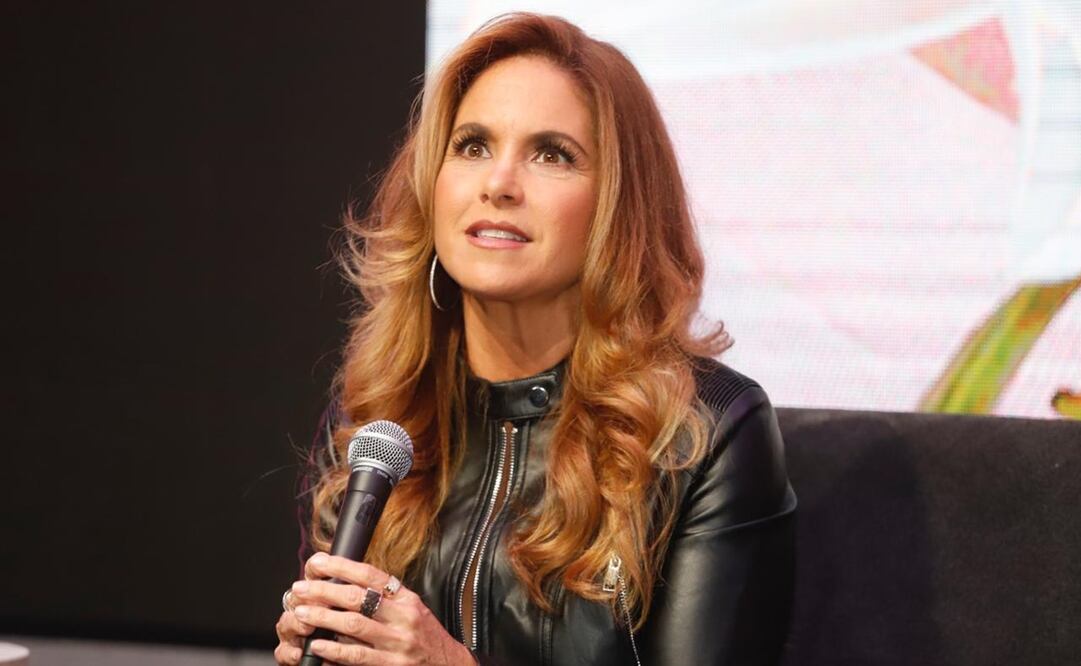 Lucero aseguró que no hay ningún catálogo de Televisa. Foto:  Berenice Fregoso