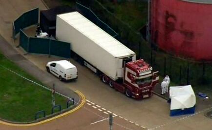 Arrestan a otras 2 personas por tráiler de la muerte en Reino Unido