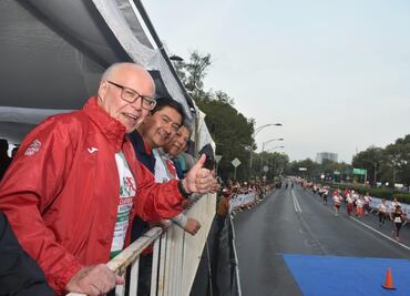 Narro da banderazo de salida en la Cuarta Carrera Nacional “Moviendo a México por tu Salud”