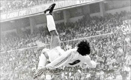 Hugo Sánchez explota por no aparecer en las nominaciones del Dream Team histórico