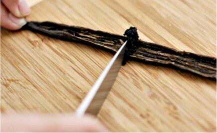 99% of the vanilla consumed worldwide is artificial