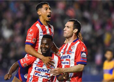 Atlético de San Luis aplastó a Tigres en la Ida de los Cuartos de Final; acarician las Semifinales