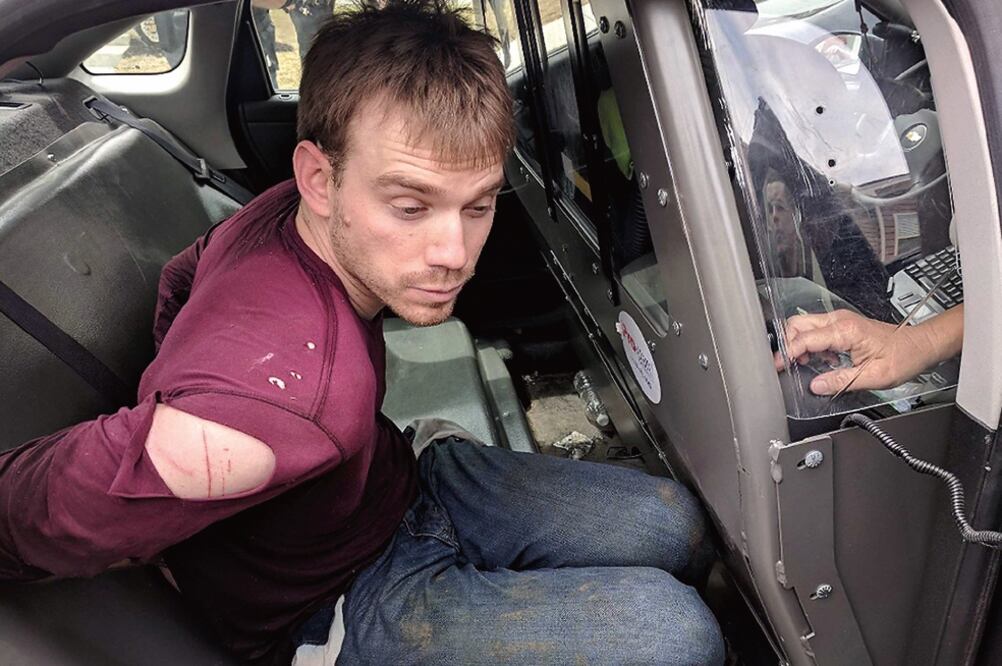 Captura. Travis Reinking, de 29 años, fue arrestado más de 24 horas después de que mató a 4 personas (EFE)