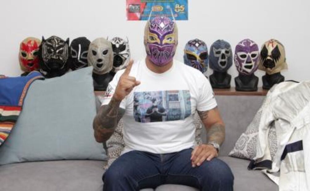 Colección Christian Cymet, una muestra de pasión por la Lucha Libre 