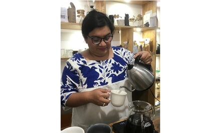 Adelitas, historia de mujeres entre hilos y café