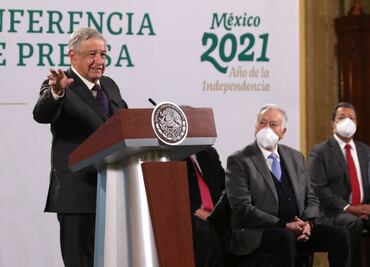 Aunque problema de apagón se originó en Texas, adversarios critican a la CFE: AMLO