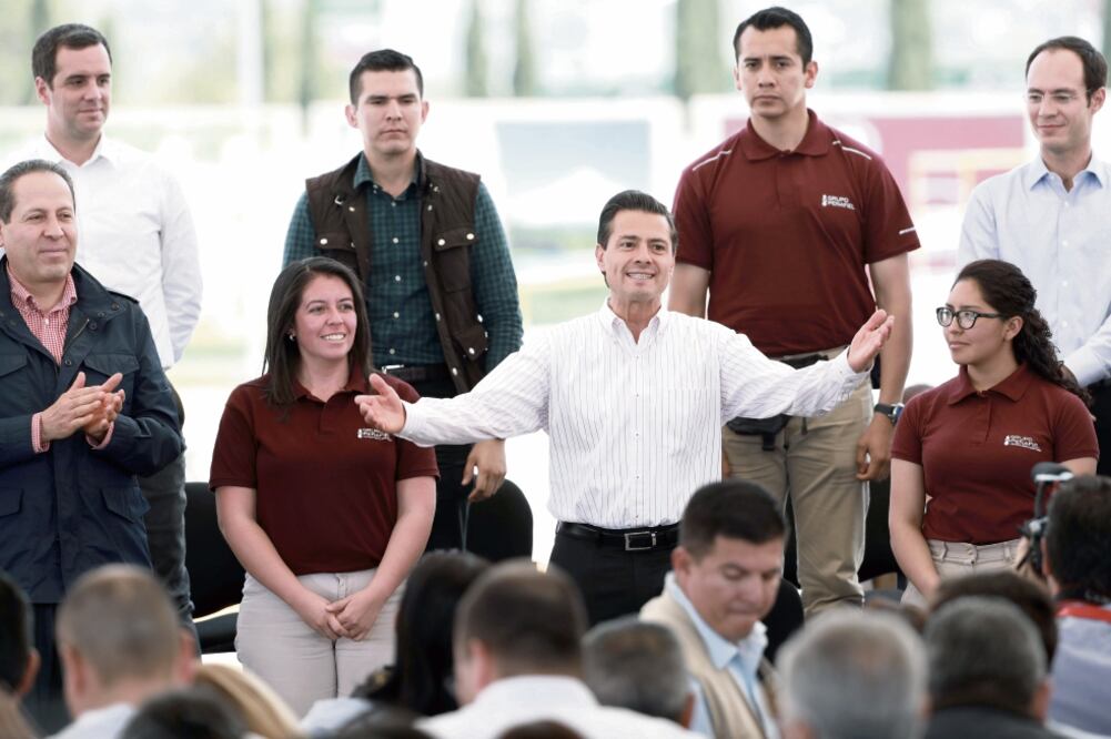 El presidente Enrique Peña Nieto asegura que su gobierno ha generado las condiciones necesarias y un entorno favorable para que se mantenga el arribo de inversión extranjera y México se siga proyectando en el mundo (ALEJANDRA LEYVA. EL UNIVERSAL)