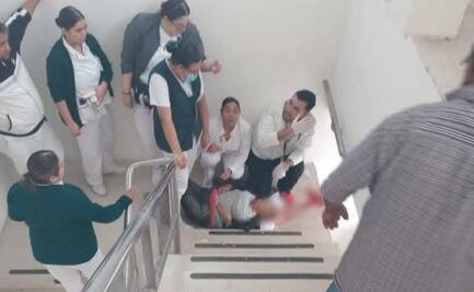 Elevadores del IMSS Reynosa llevan 4 meses descompuestos; mujer de la tercera edad se lesiona tras caer de escaleras