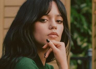 Jenna Ortega demuestra por qué es la actriz del momento con este osado “total black”