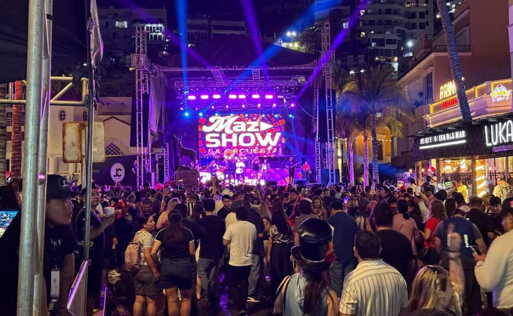 Carnaval Internacional Mazatlán 2026 reúne más de 33 mil personas; no hubo incidentes mayores.
Foto: Especial.