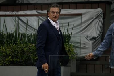 Rubén Omar Romano regresaría a dirigir, pero en Argentina