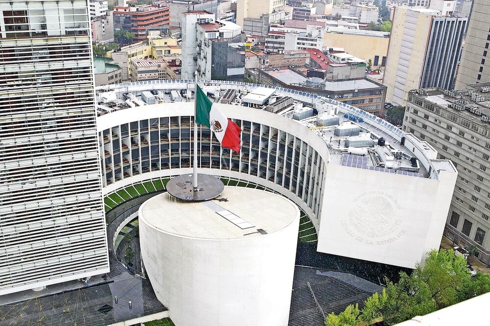 Expertos descartan que la solución al empalme de Legislaturas sea un acuerdo entre grupos parlamentarios y mesas directivas. Foto: Archivo / El Universal