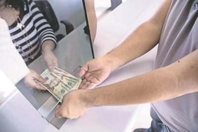 Países con grandes remesas pueden caer en "la enfermedad holandesa": FMI