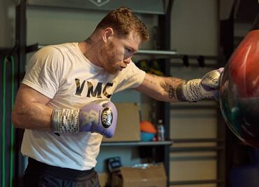 Canelo Álvarez revela la fecha para su retiro y lo toma con tranquilidad