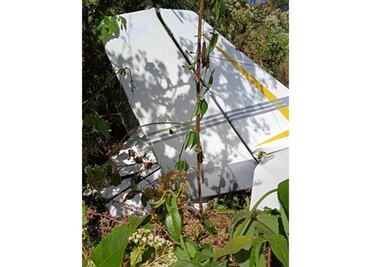 Adulto mayor resulta lesionado al caer la avioneta que piloteaba en Villa Guerrero, Edomex