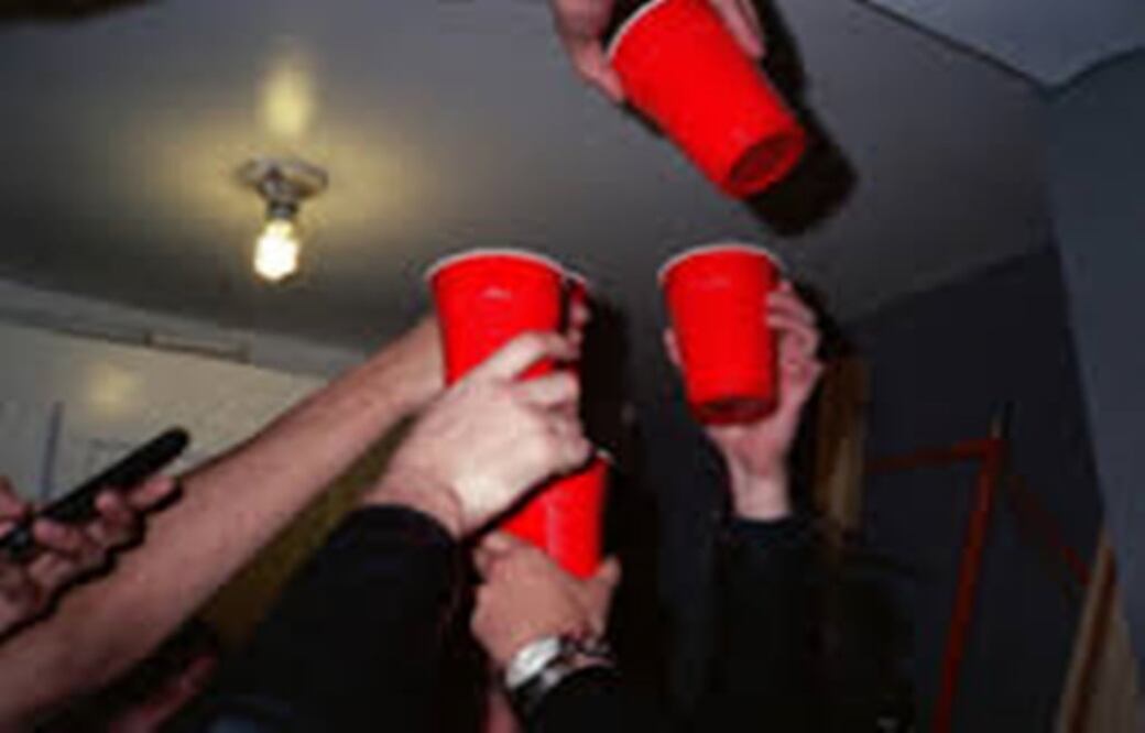 Fallece Robert Hulseman, creador del famoso vaso rojo