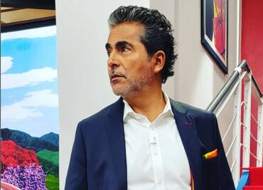 Raúl Araiza se somete a procedimiento estético en el rostro y lo presume en redes