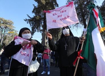 “Mi voto no se toca”; así se vivió la marcha en defensa del INE en el Edomex