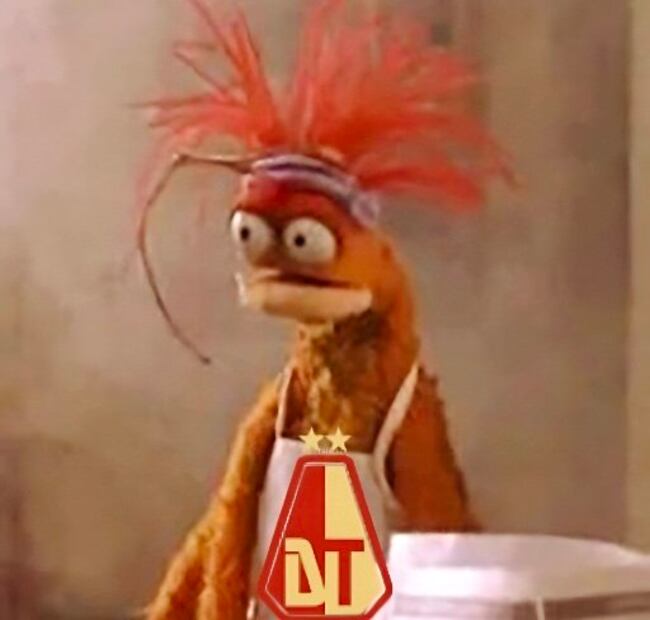 Los mejores MEMES del campeonato de Efraín Juárez