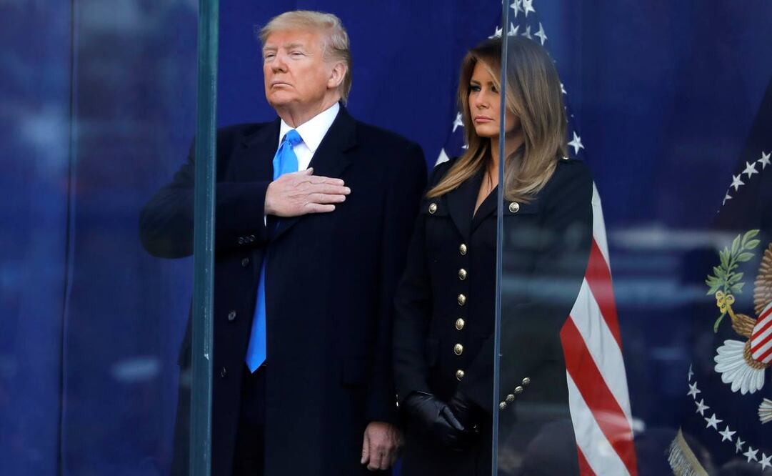 Donald Trump y su esposa, Melania Trump, en el Homenaje por el Día de los Veteranos (Fotos: Reuters)