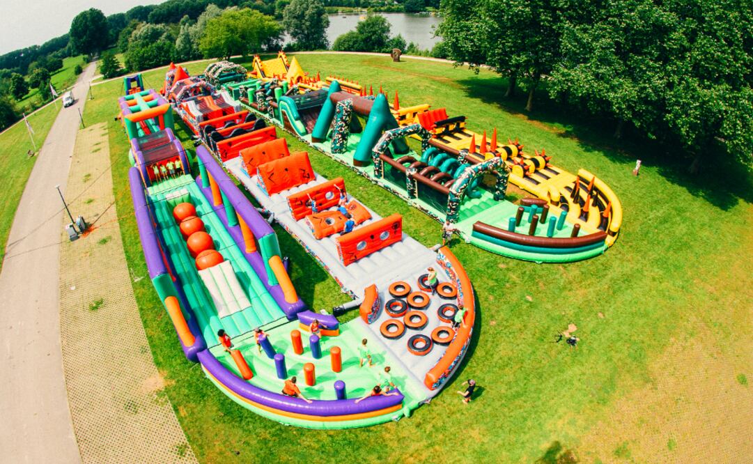 Tiene 32 obstáculos para saltar, cruzar y escalar. (Foto: Cortesía: The Beast)