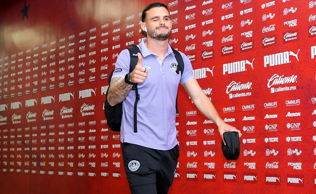 Zapopan, Jalisco, 29 de abril de 2023. , durante el partido de la jornada 17 del torneo Clausura 2023 de la Liga BBVA MX, entre las Chivas Rayadas del Guadalajara y el Mazatlán FC, celebrado en el estadio Akron. Foto: Imago7/Sandra Bautista