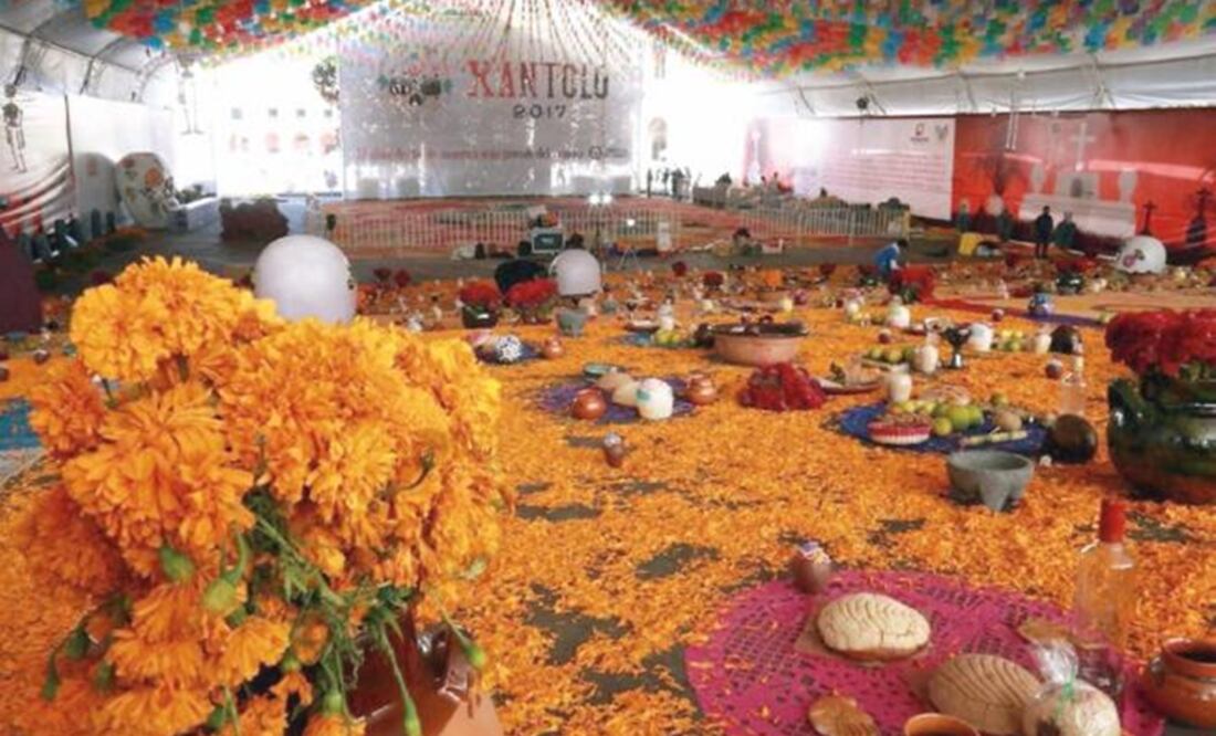 According to official information, the cost of the altar was over 500 thousand MXN - File photo/EL UNIVERSAL