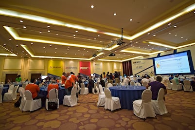 ¡Llévele, llévele, bara, bara!